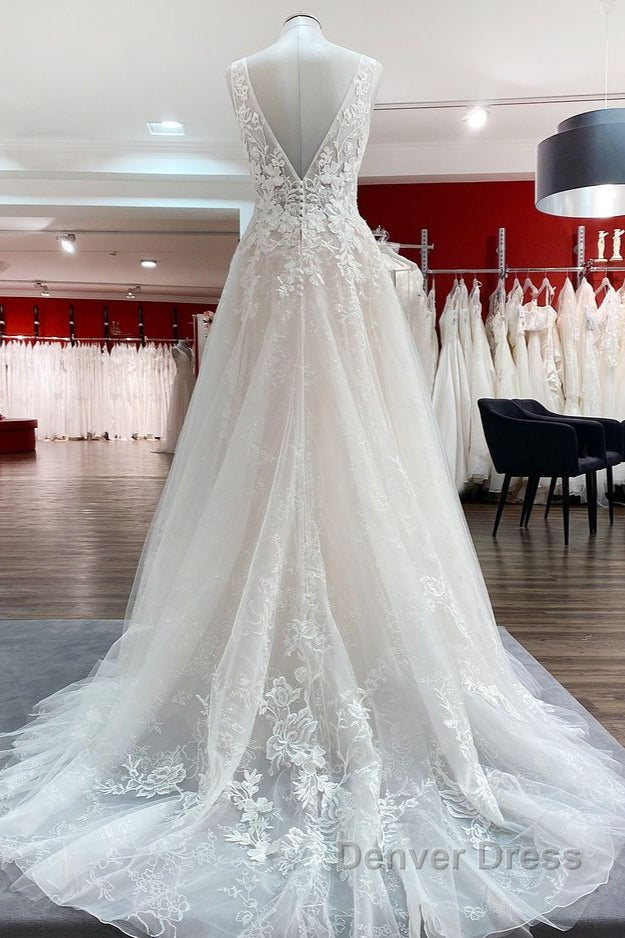 Modest Long A-line V-neck Open Back Tulle Wedding Dresses with Appliques Lace Secondary image