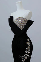 Modest Mermaid Strapless Black Long Floor Length Beads Prom Dresses