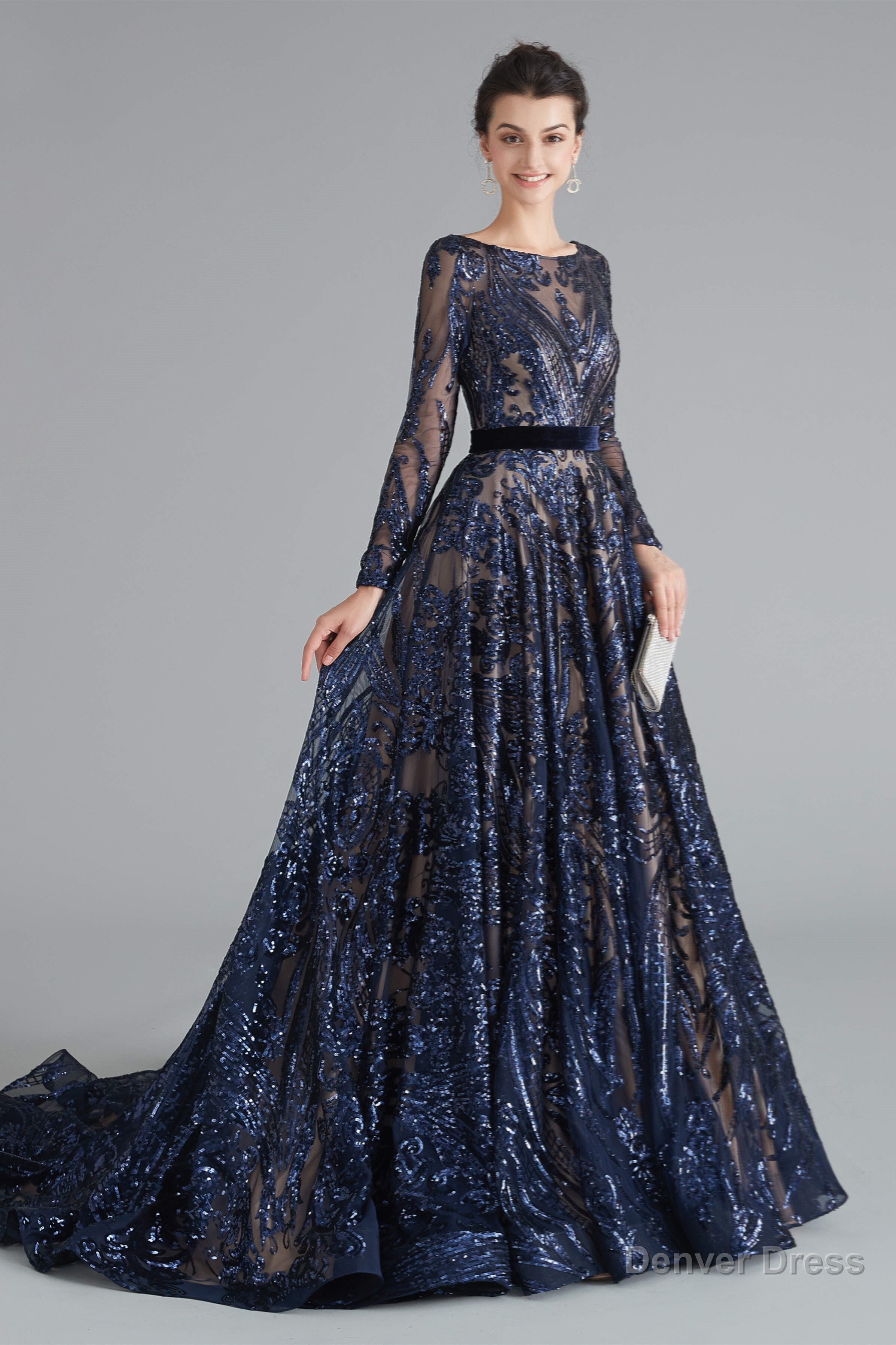A Line Luxury Sequins Long Sleeve Backless Prom Dresses