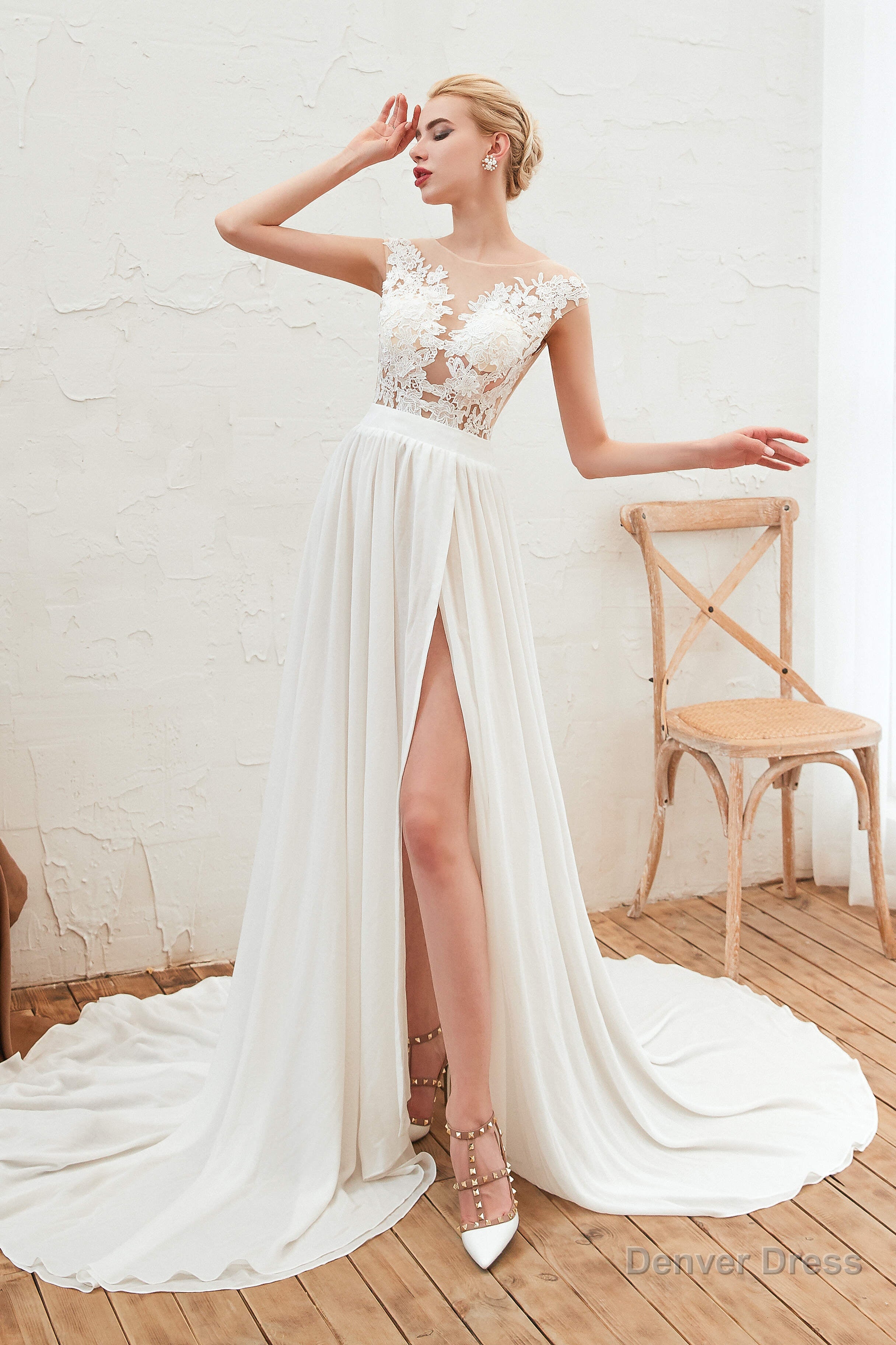 Neck Lace Top White Wedding Dresses with Slit Main image
