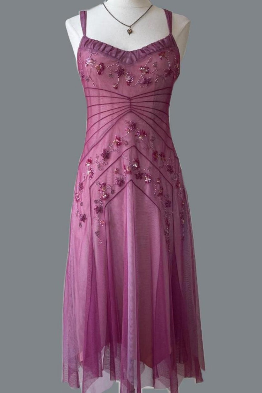 NiceVestidos--Pink Beaded Mid-Length Homecoming Dress Prom Dresses