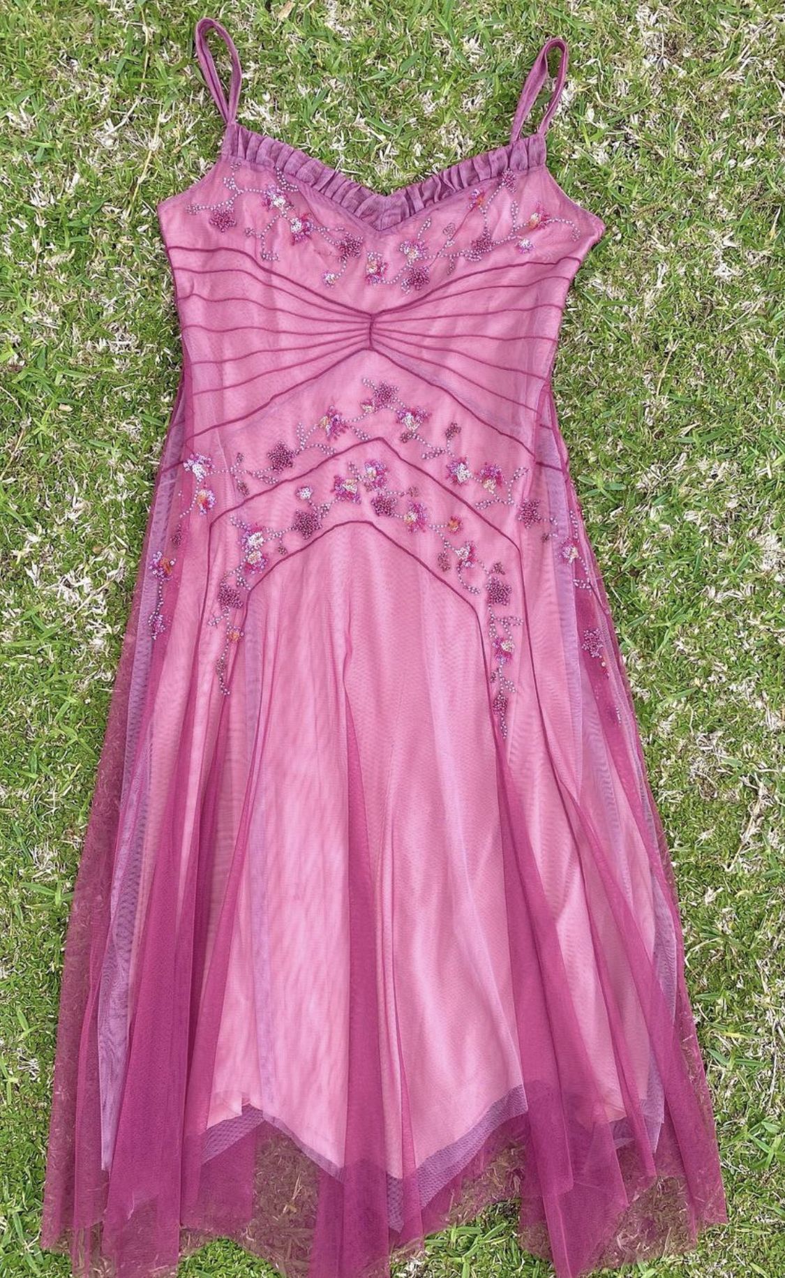 NiceVestidos--Pink Beaded Mid-Length Homecoming Dress Prom Dresses