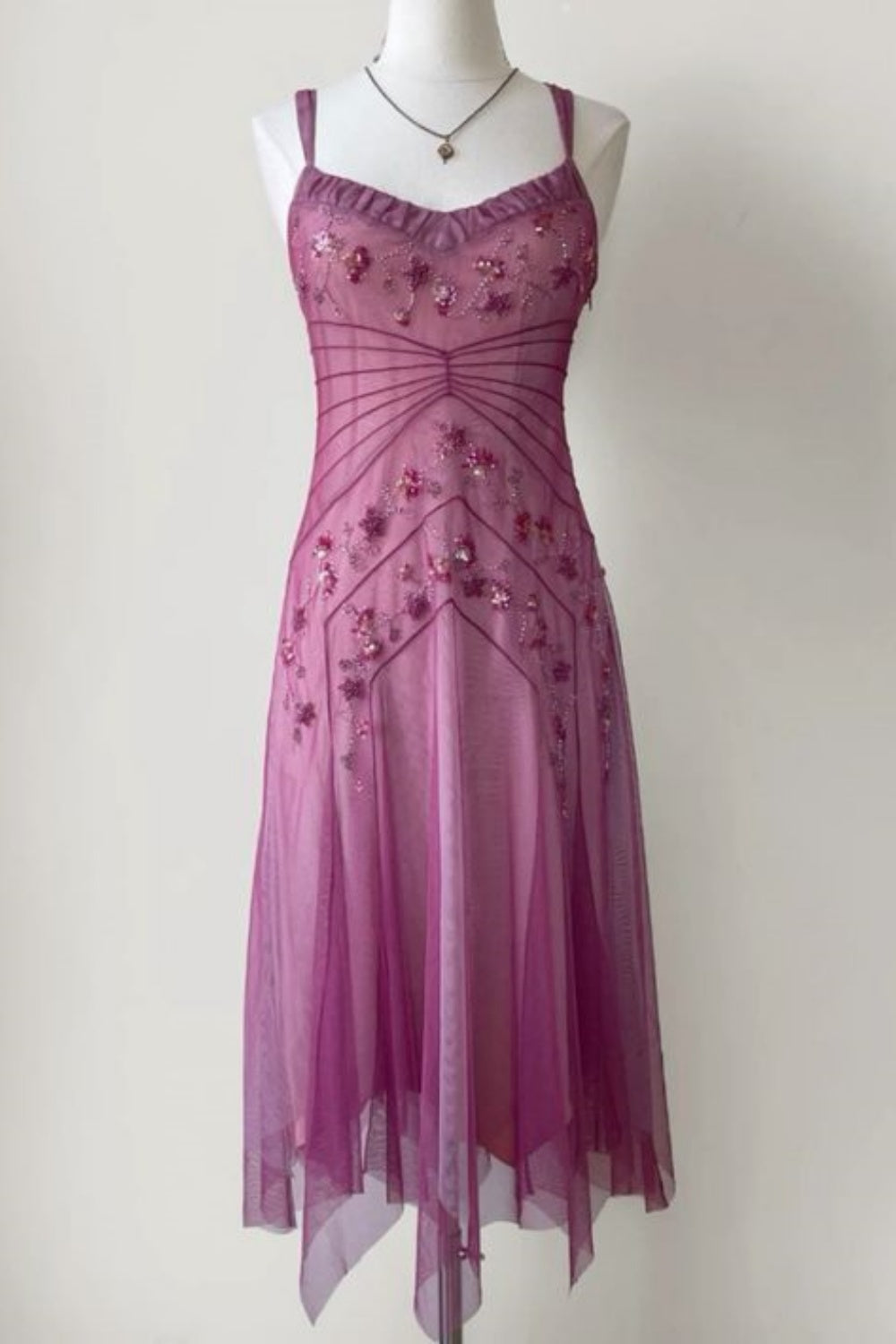 NiceVestidos--Pink Beaded Mid-Length Homecoming Dress Prom Dresses