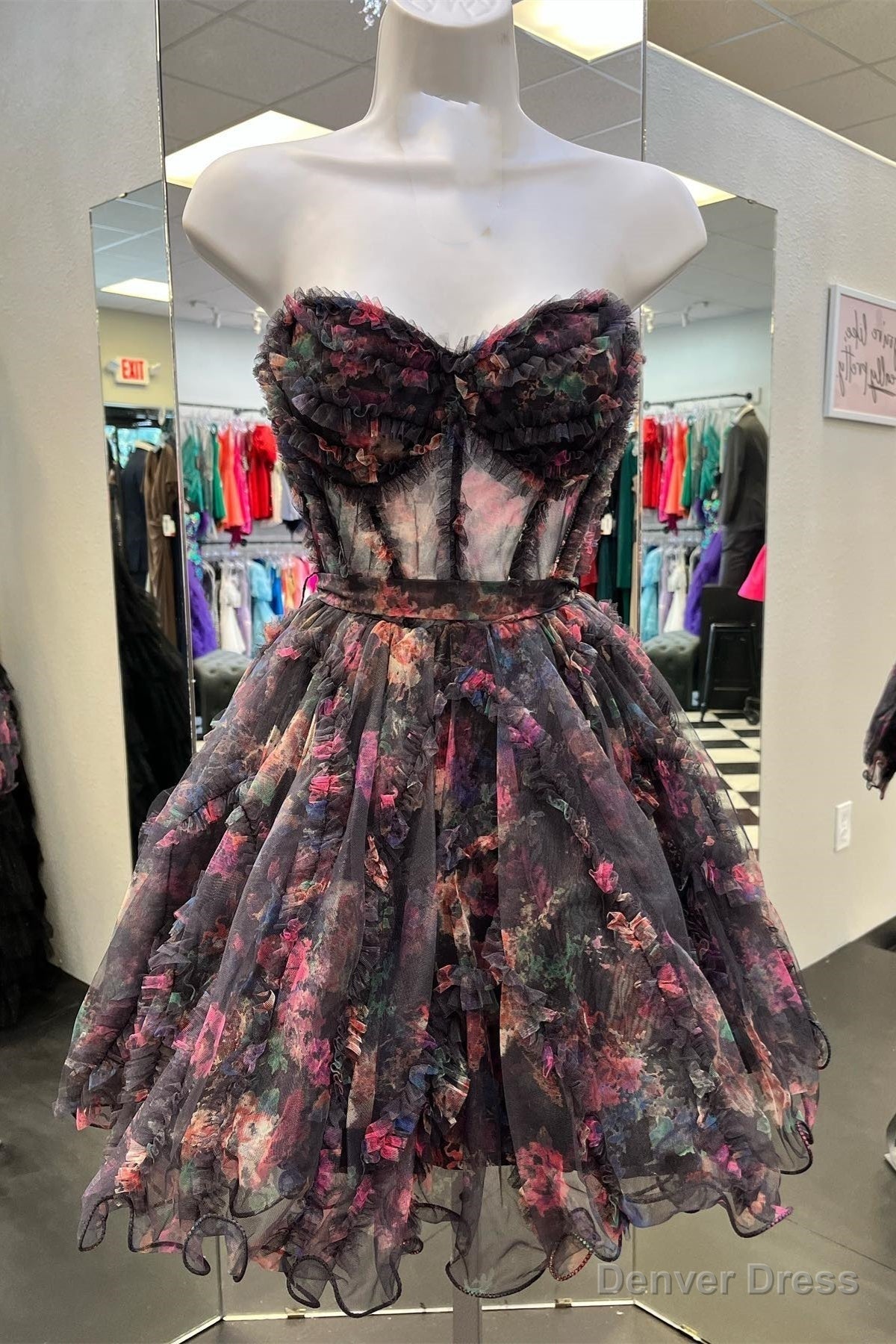 Flower Prints Strapless A Line Tulle Ruffled Homecoming Dresses Main image