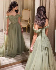 Utanför axeln Mint Green Prom Dress pärlor långa balklänningar, av axelgröna långa formella aftonklänningar