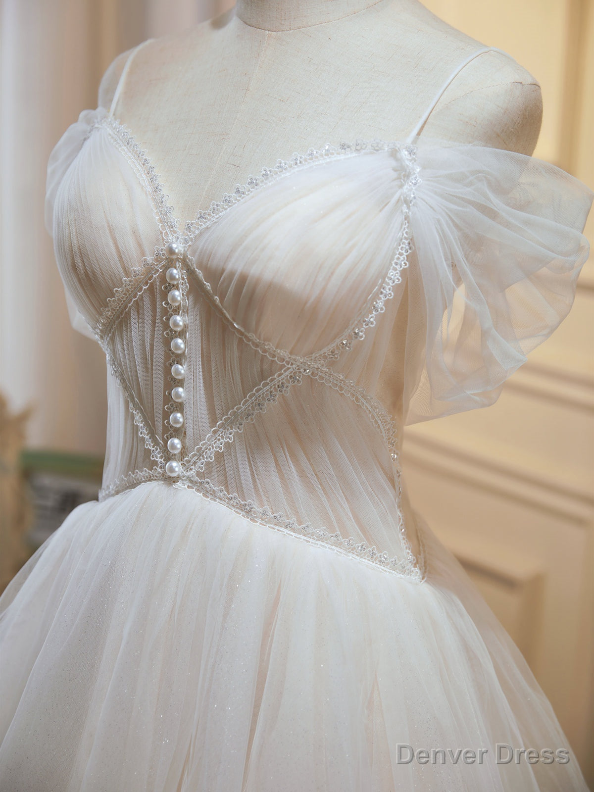 Off the Shoulder Short Champagne Tulle Prom Dress, Short Prom Homecoming Dresses