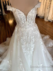 Off The Shoulder Tulle/Lace Wedding Dresses