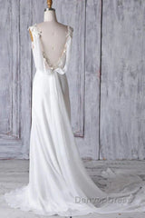 Off-The-Shoulder V Neck Backless Sheath Lace Chiffon Long Beach Wedding Dresses