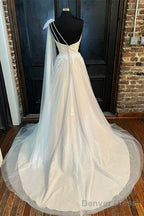 Off-White One-Shoulder A-Line Wedding Dress Long Beautiful