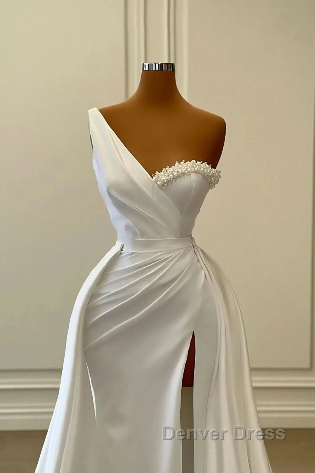 One Shoulder Charmeuse White Wedding Dresses With Beadings Sleeveless Floor Length Elegant