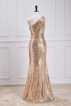 One Shoulder Pleated Gold Sequin Mermaid Bridesmaid Dresses
