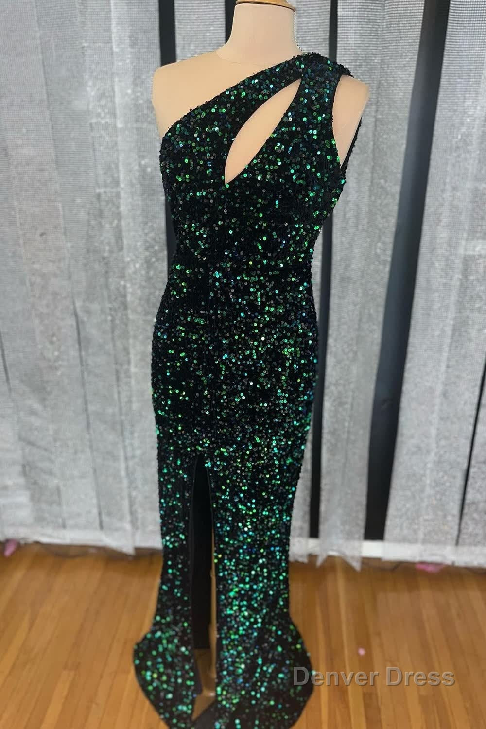 One Shoulder Sparkly Royal Blue Sequins Long Prom Dresses with Slit