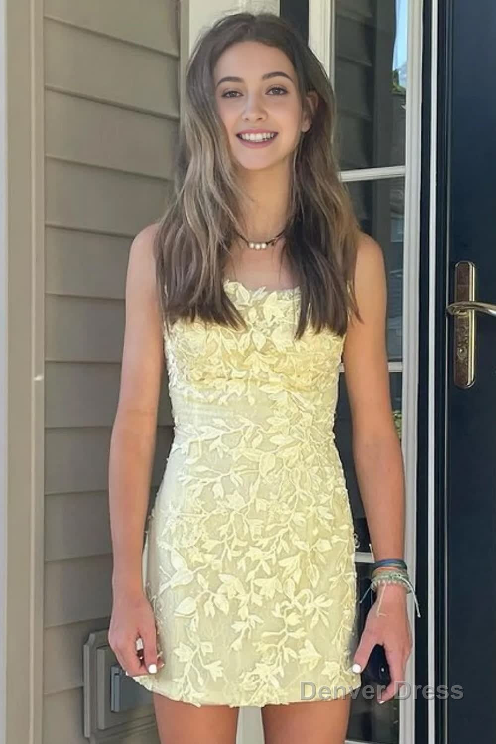 Pearl Pink Lace Tight Homecoming Dresses