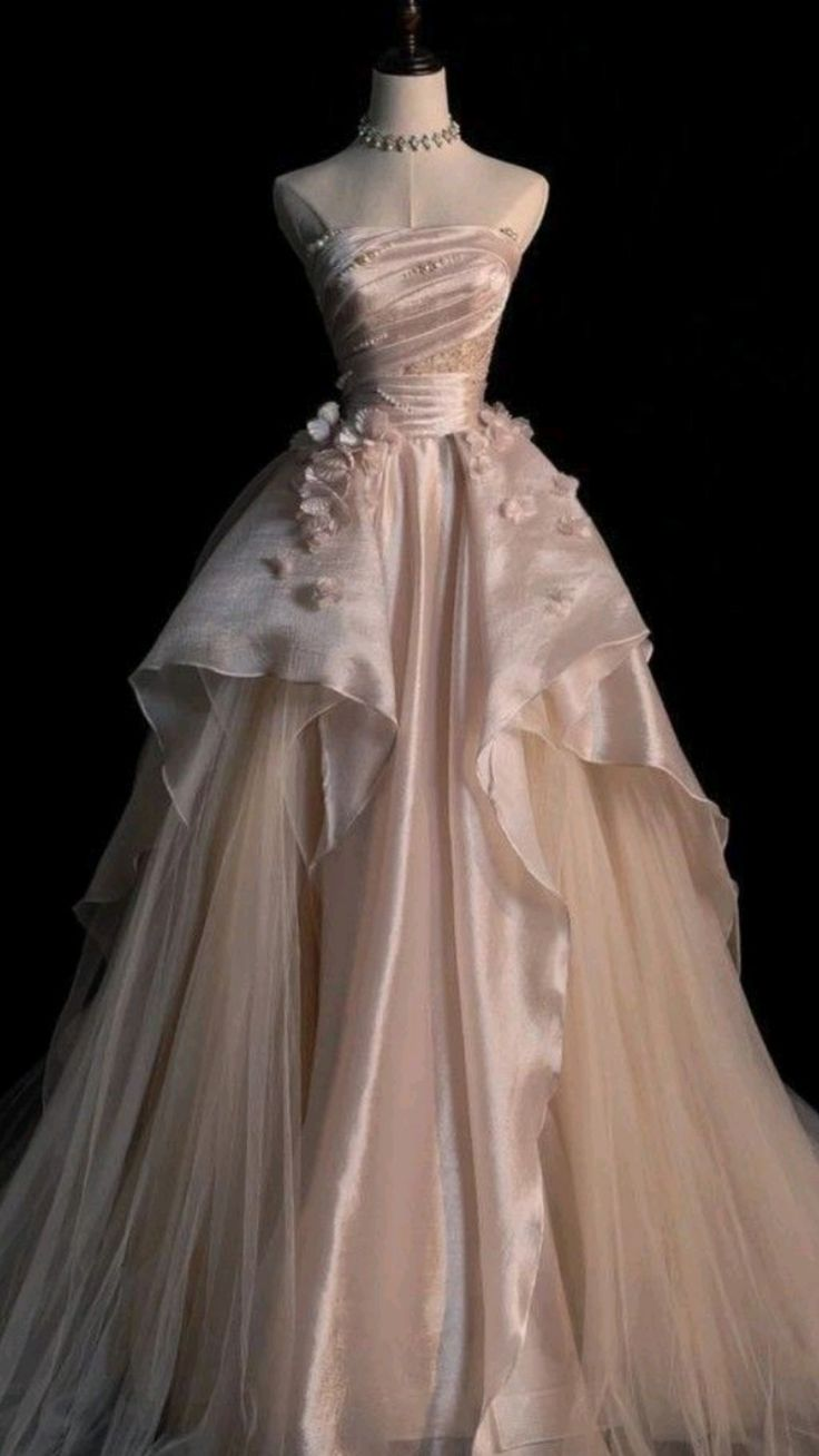 Pearl Pink Strapless A-Line Tulle Long Prom Gowns With Pearls