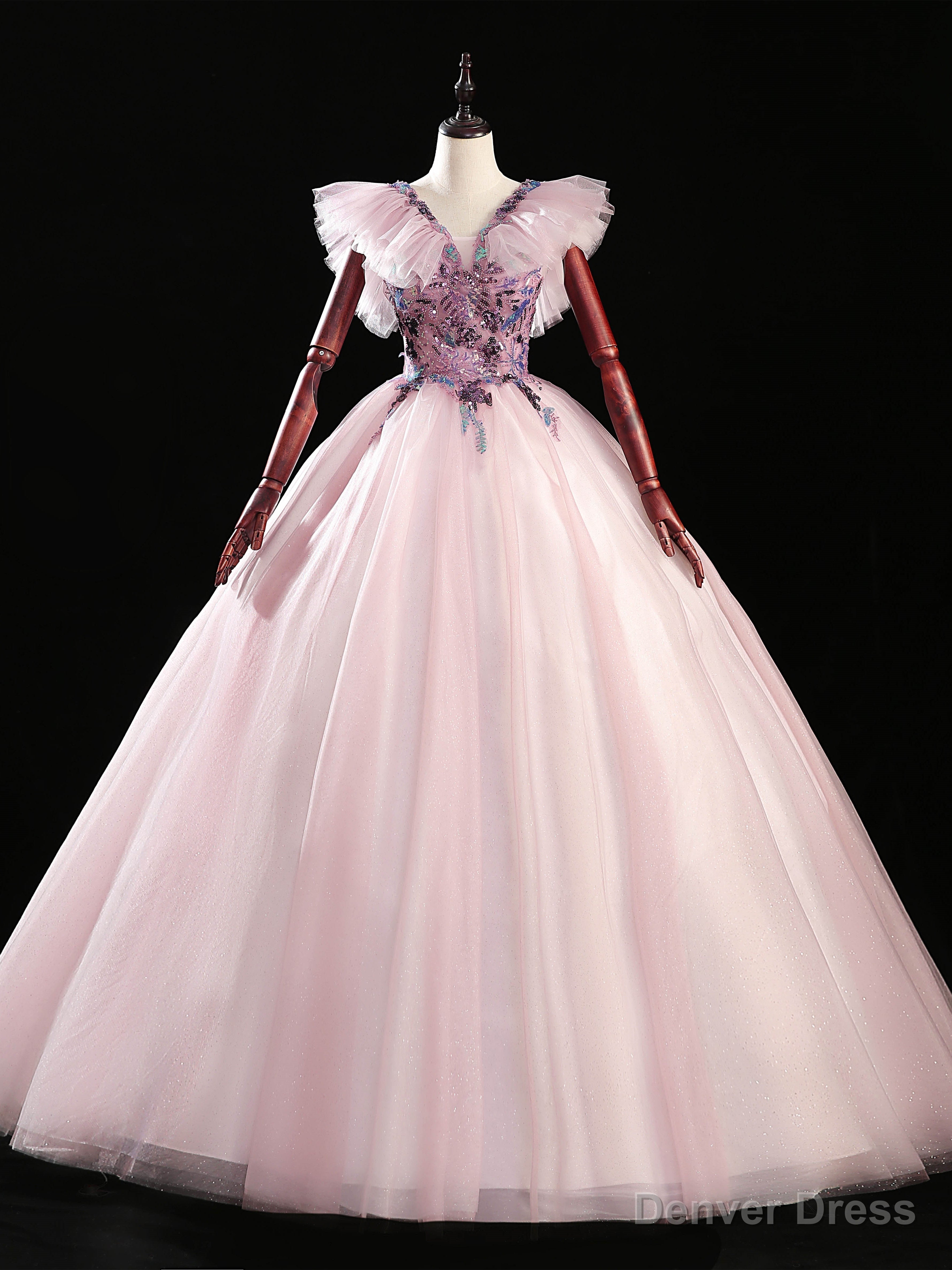 Pink Ball Gowns Tulle Sequins Beading Quinceanera Dresses Main image