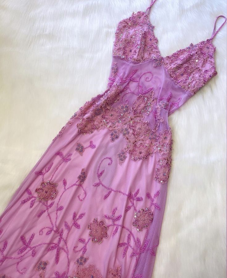 Pink Fashion Exquisite Beaded Spaghetti Strap A-Line Lace Floor Length Elegant Ball Gowns Prom Dresses Secondary image