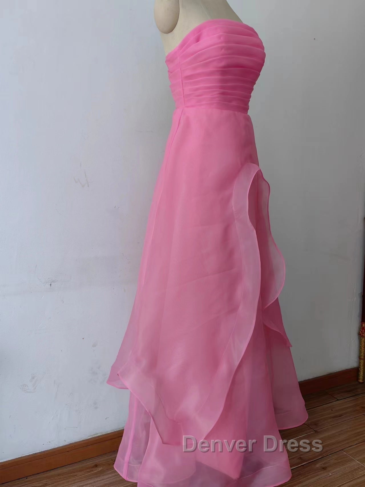 Pink Prom Dress Tulle Prom Gowns Strapless Ruffles A Line Simple Prom Dresses For Teens