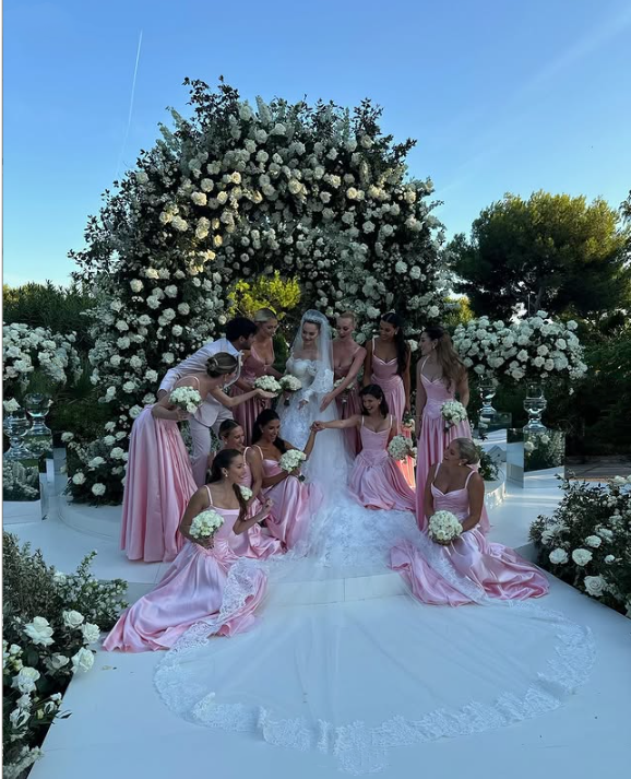 Pink Retro Elegant Sweetheart Neckline A-Line Spaghetti Strap Satin Long Prom Dress Birthday Prom Dress Bridesmaid Dresses