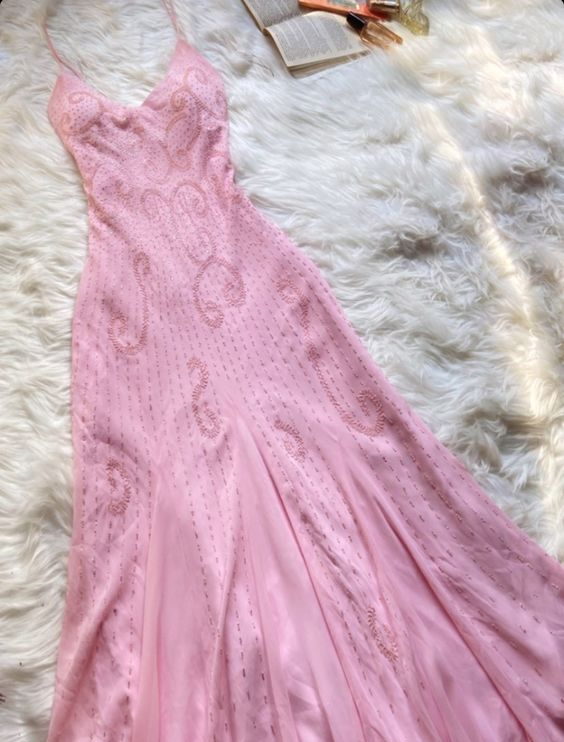 Pink Spaghetti Strap Beaded A-Line Long Elegant Ball Gowns Prom Dress Main image