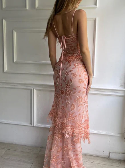 Pink Spaghetti Straps Lace Beading Gorgeous Mermaid Prom Dresses