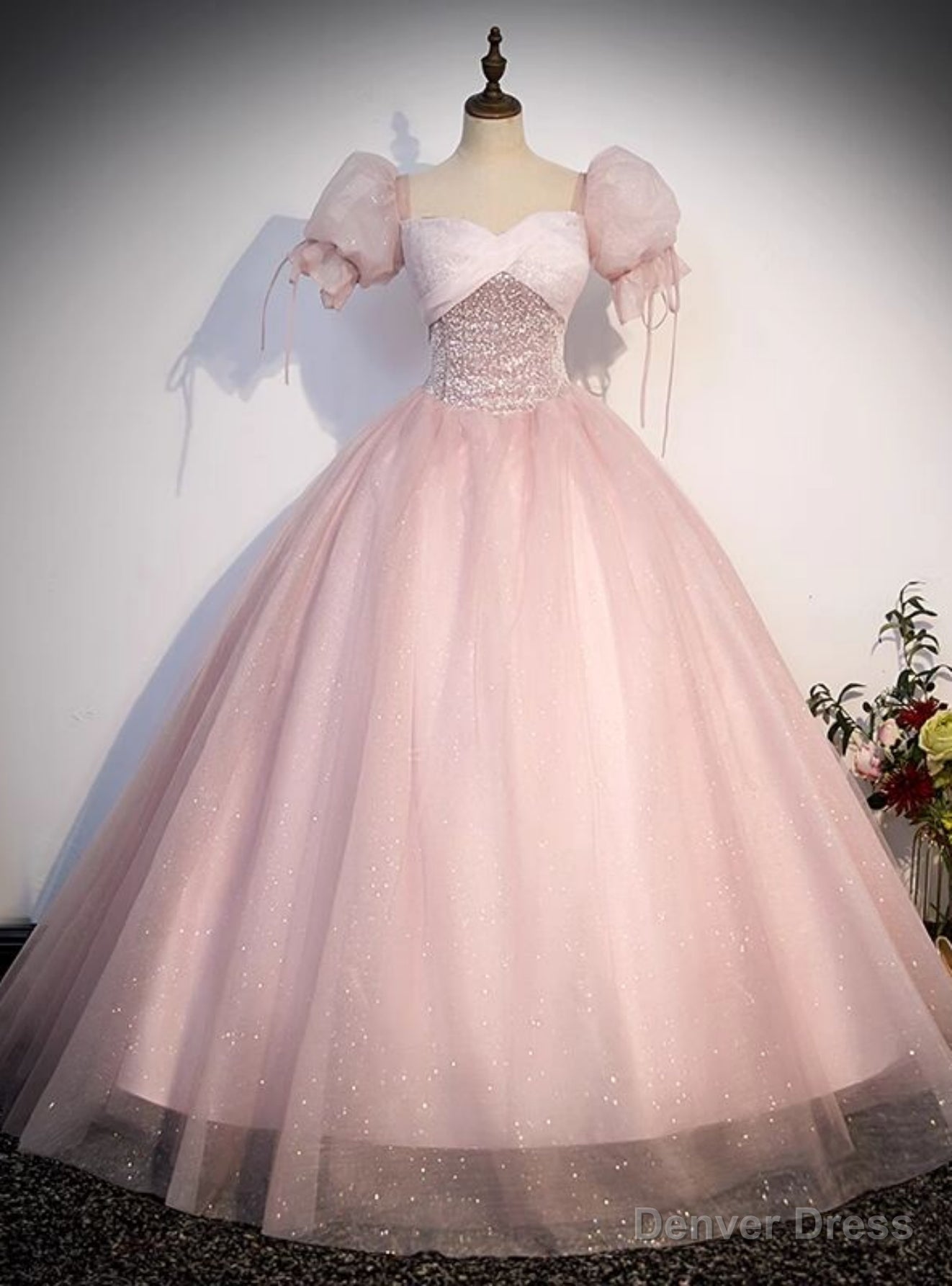 Pink Tulle Sequins Puff Sleeve Quinceanera Dresses