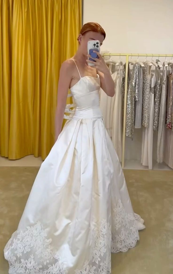 Pretty A Line Spaghetti Straps Stain Lace Long Prom Dress