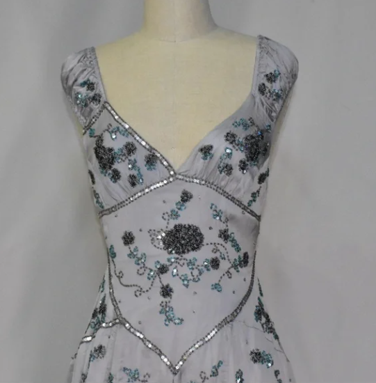 Pretty A Line V Neck Gray Chiffon Prom 8Th Grade Homecoming Dress Summer Middle School Hoco Dresses 18Th Birthday Outfits