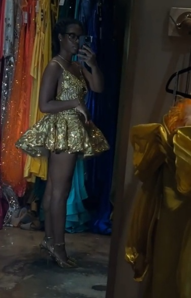 Pretty Ball Gowns Spaghetti Straps Gold Lace Prom 8Th Grade Homecoming Dress Summer Middle School Hoco Dresses Homecoming Outfits Secondary image