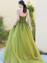 Pretty Ball Gown Strapless Bud Green Tulle Prom Dresses Evening Dresses