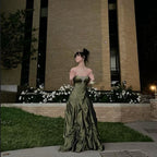 Pretty Ball Gowns Strapless Green Satin Long Prom Dresses With Silver Beads