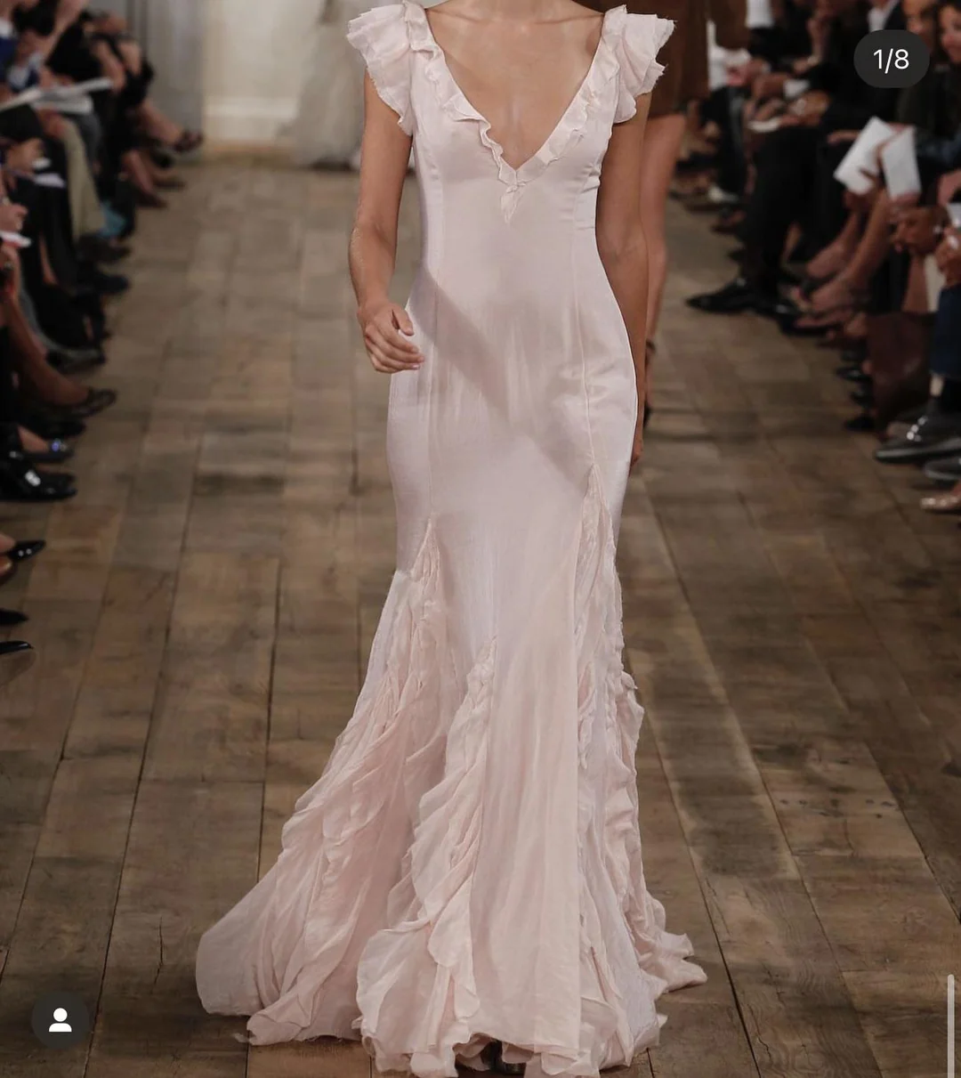 Pretty Mermaid V Neckline Long Chiffon Prom Dress