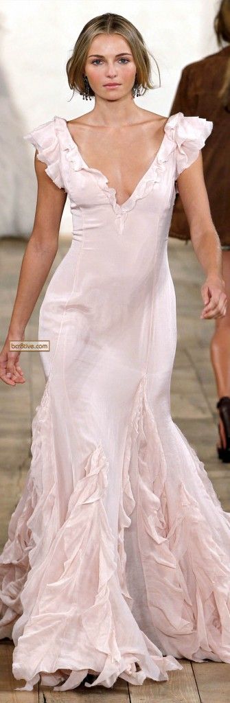 Pretty Mermaid V Neckline Long Chiffon Prom Dress