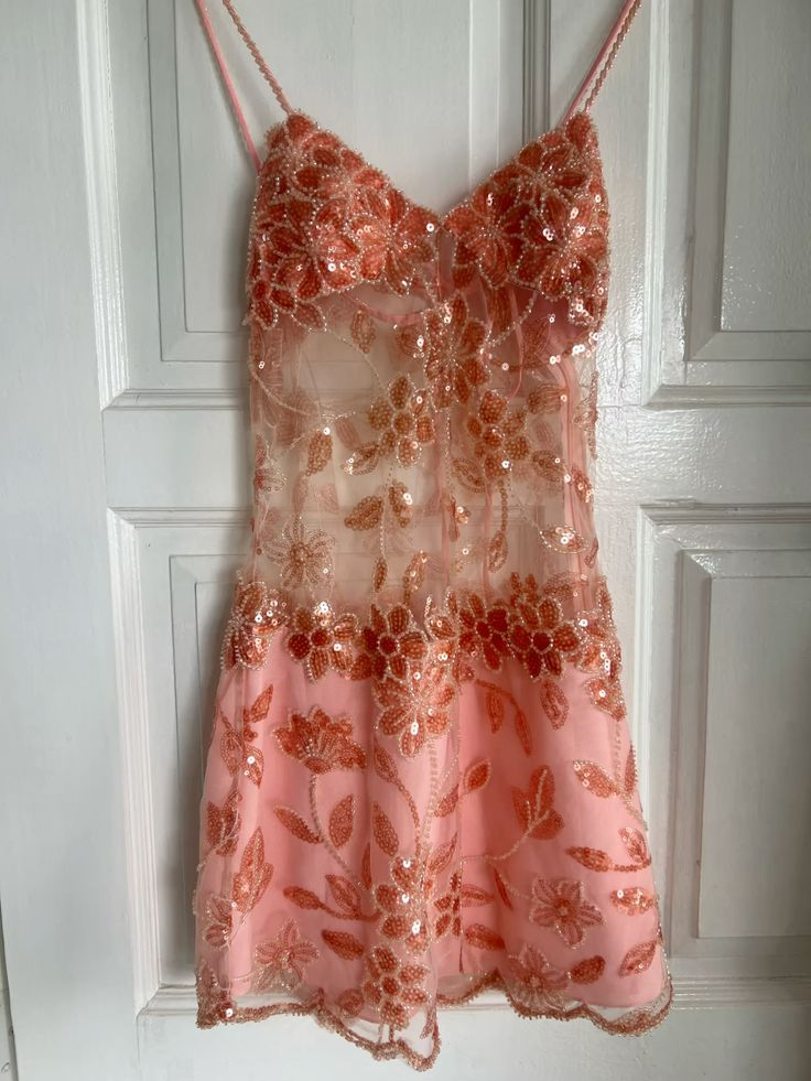Pretty Spaghetti Straps Pink Sequin Grade Homecoming Dress Short Birthday Outfits Cocktail Dresses