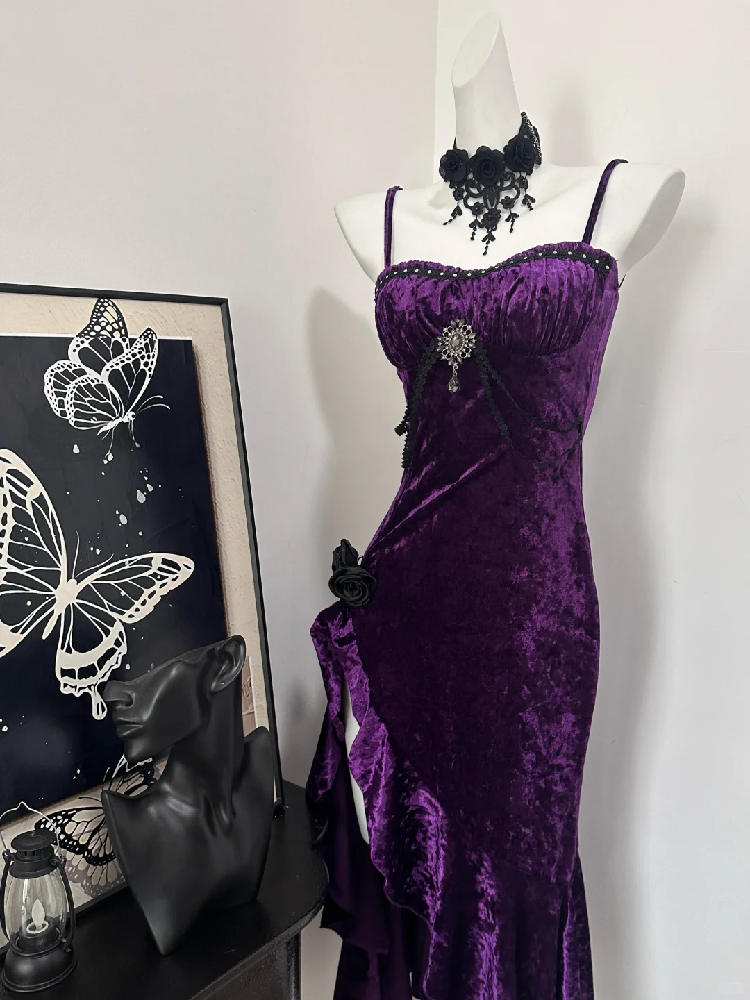Pretty Spaghetti Straps Purple Velvet Ruffle Prom Dress Birthday Prom Dresses Secondary image