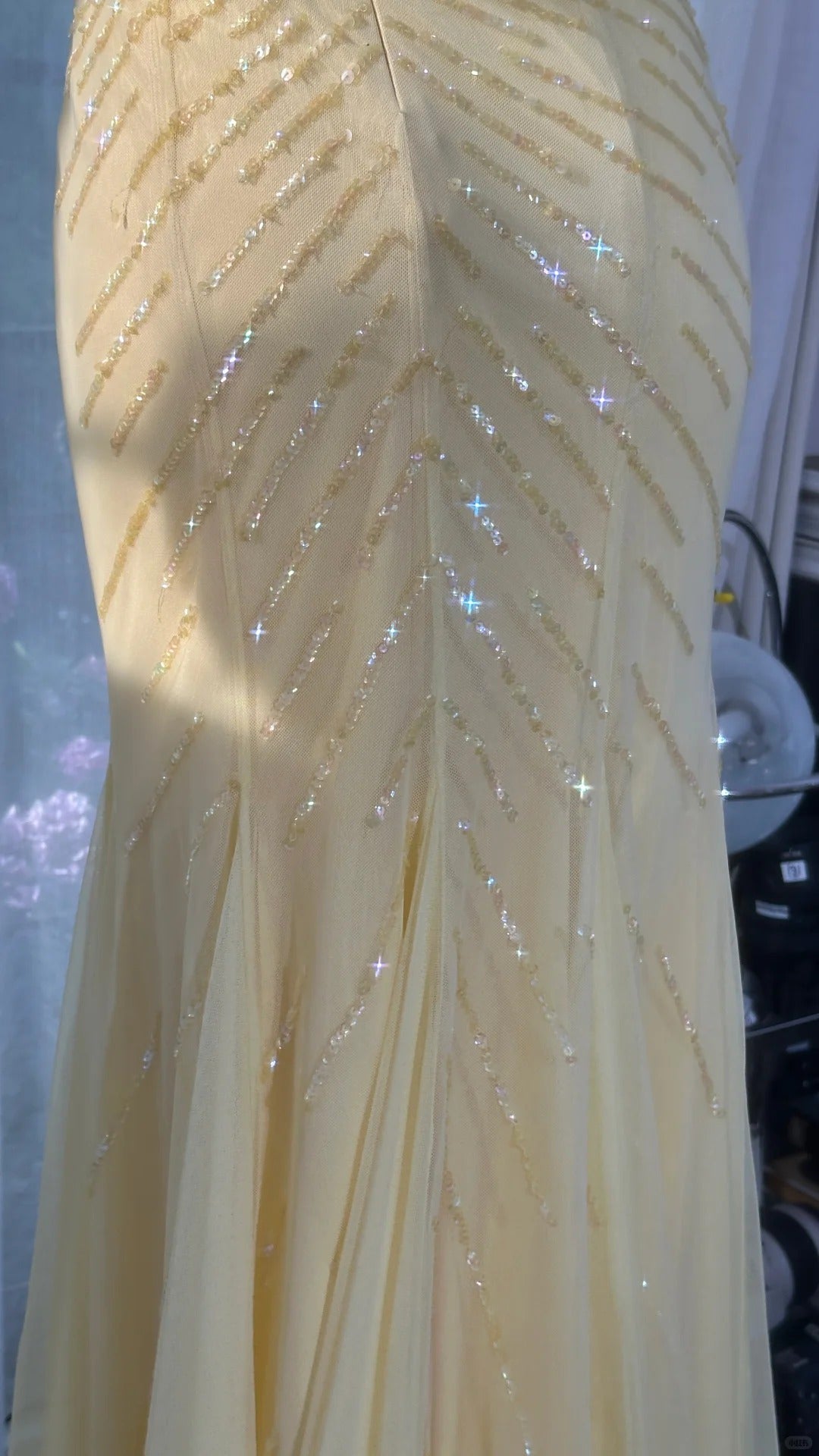 Pretty Yellow Sequin Halter Neck Backless Mermaid Prom Dresses