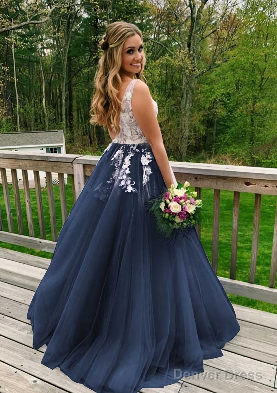 Princess V Neck Sweep Train Tulle Prom Dresses With Appliqued Secondary image