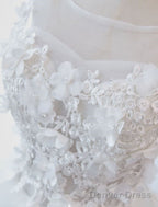 Princess Wedding Dresses Ball Gown Lace Flowers Applique Sleeveless Bridal Gown With Train
