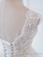 Princess Wedding Dresses Ball Gowns Lace V Neck Sleeveless Floor Length Bridal Gowns