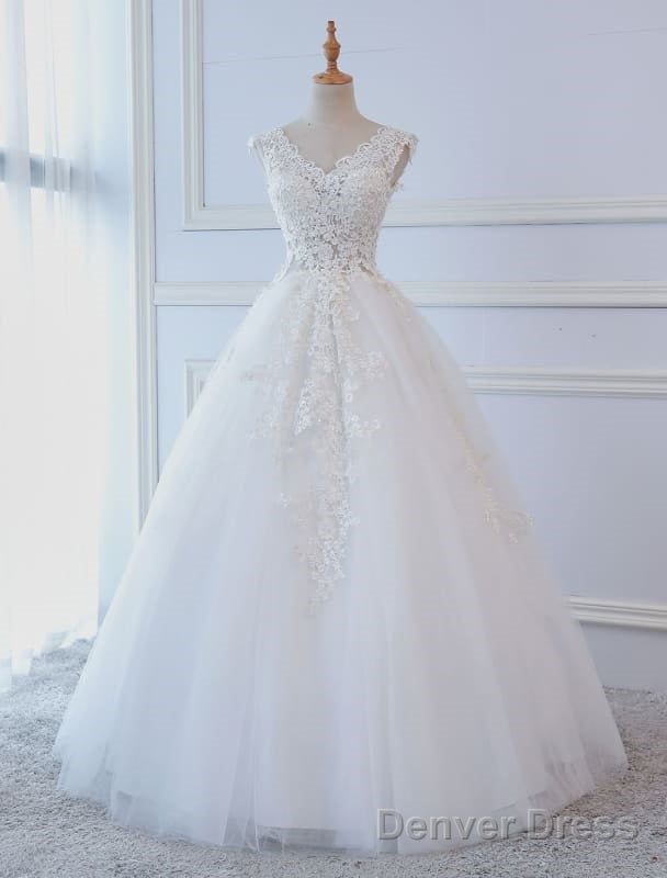 Princess Wedding Dresses Ball Gown Lace V Neck Sleeveless Floor Length Bridal Gown Main image