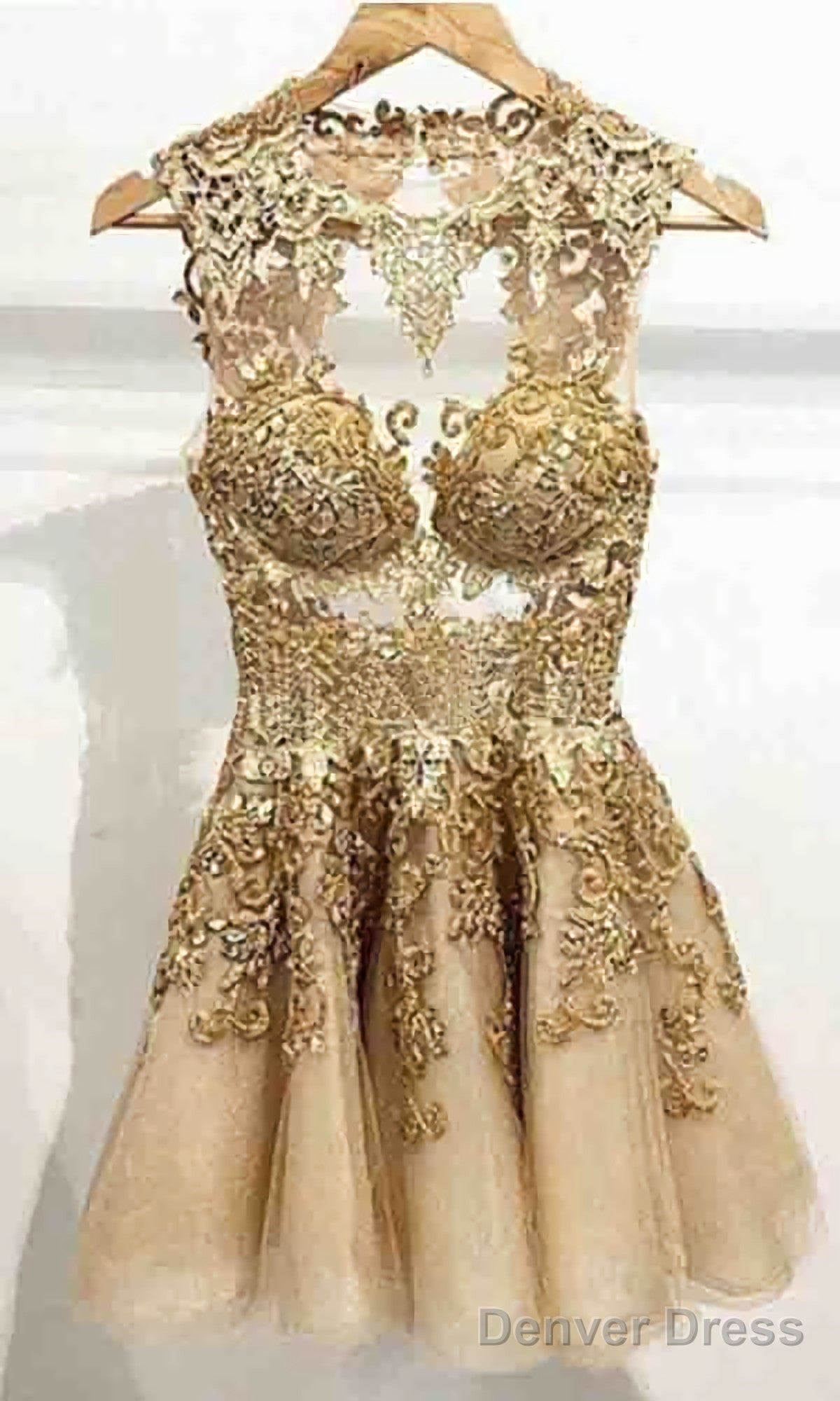 Hot A Line Jewel See Through Tulle Short Gold Homecoming Dresses Main image