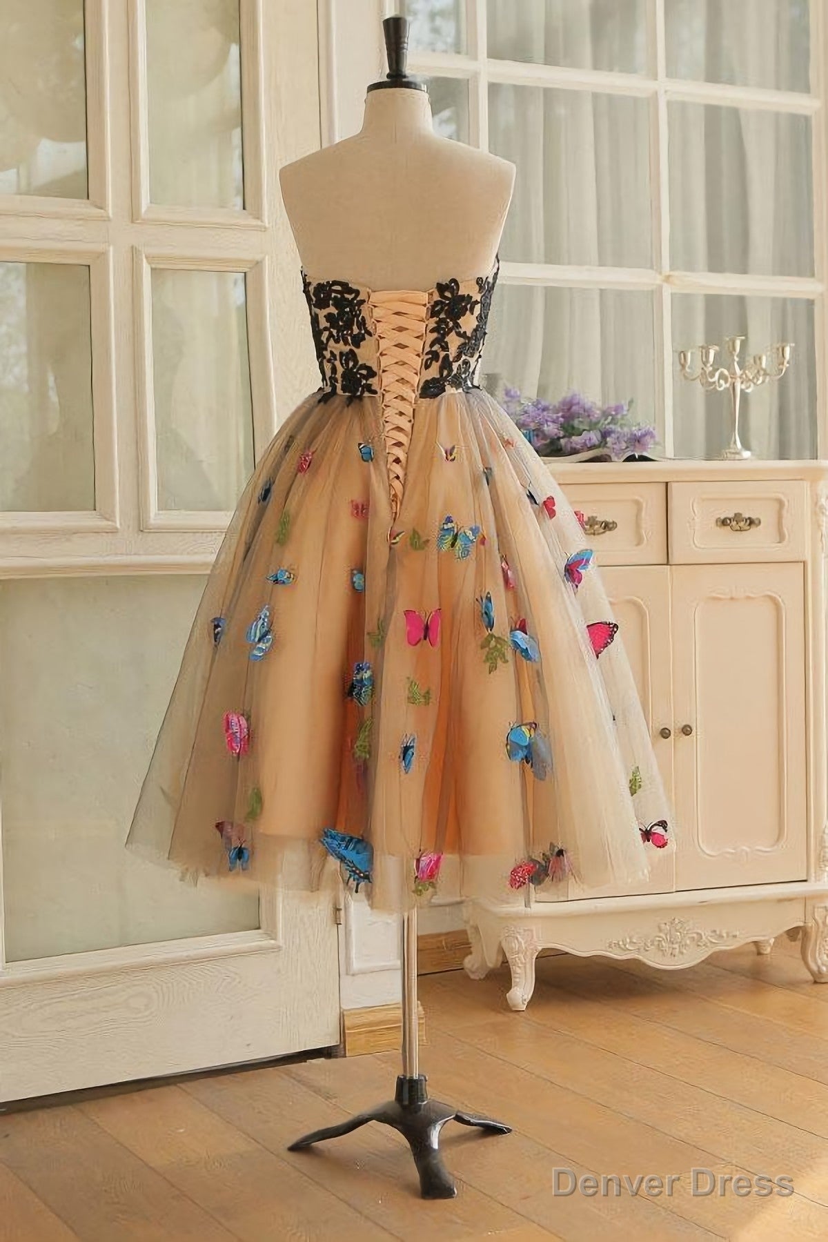 Chic Lace Cheap Sweetheart Champagne Homecoming Dresses Secondary image