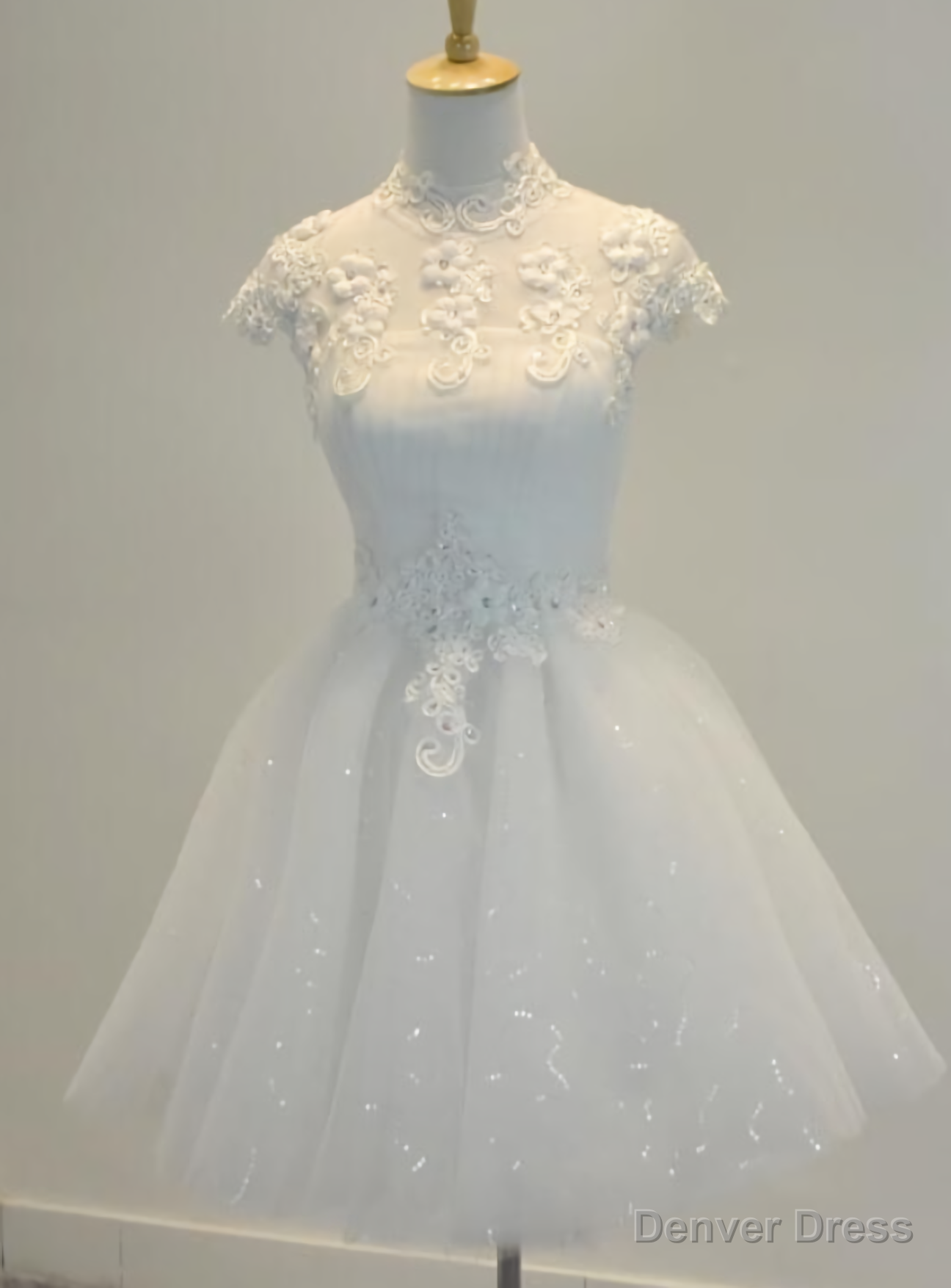 Lovely White Short Teen Homecoming Dresses Main image