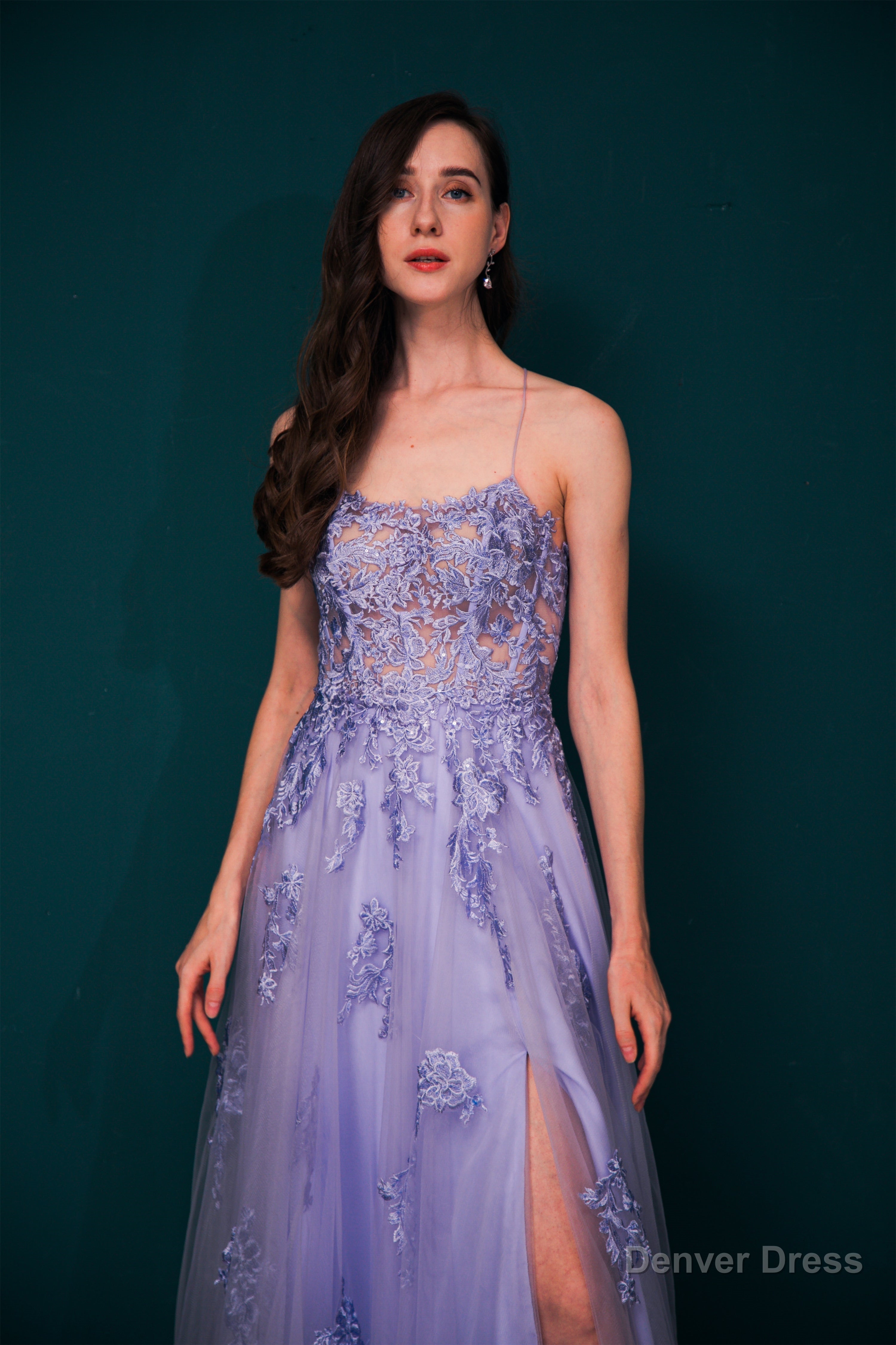 A Line Lace Appliques Long Prom Dresses