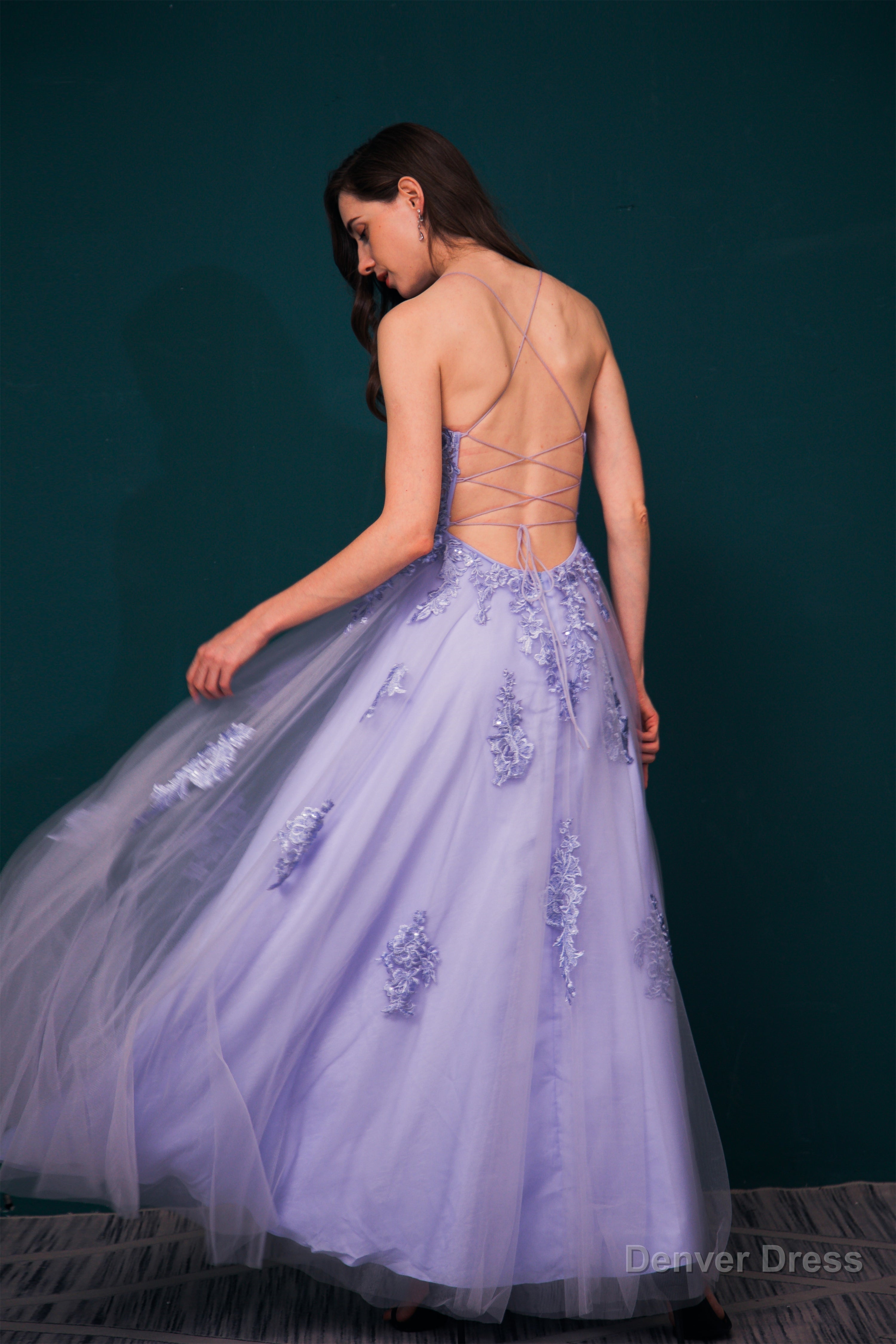 A Line Lace Appliques Long Prom Dresses