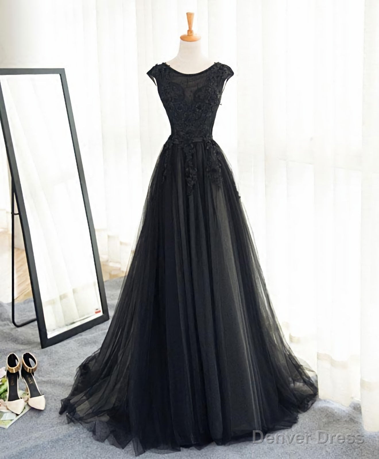 Black A Line Tulle Lace Long Prom Dress