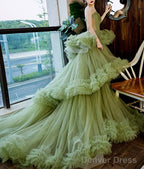 Princess Spaghetti Straps Green Tulle Long  Dress A line Tiered Formal Dress