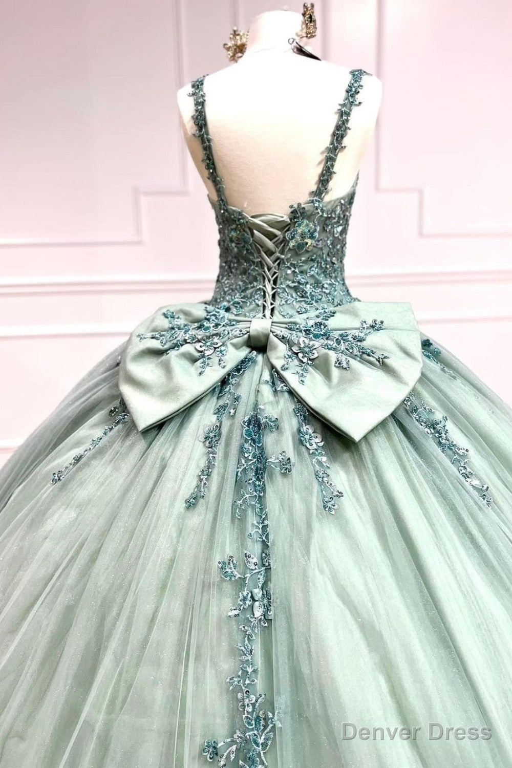 Quinceanera Dress Ball Gowns Straps Sweetheart Quinceanera Dresses With Applique