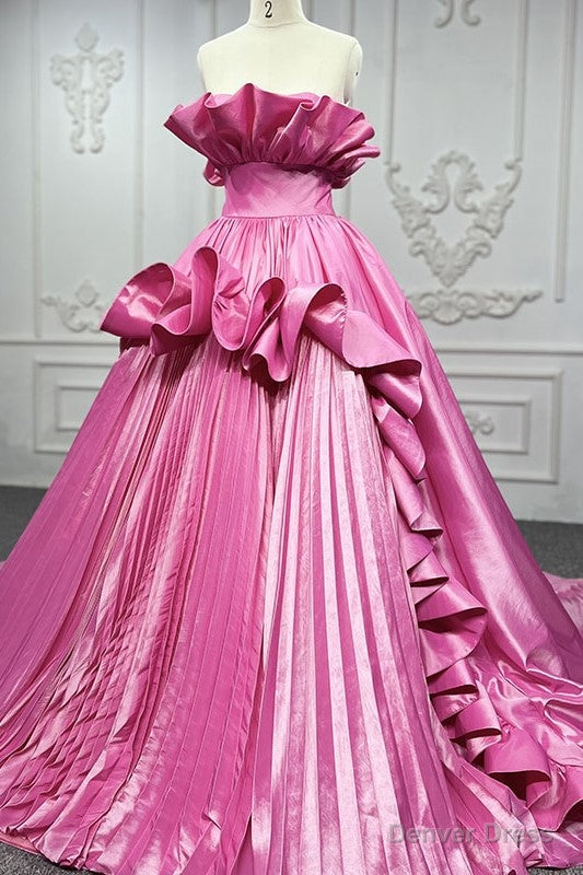 Quinceanera Dress Princess Satin Ball Gown Tiered Strapless Sleeveless Evening Dresses Main image