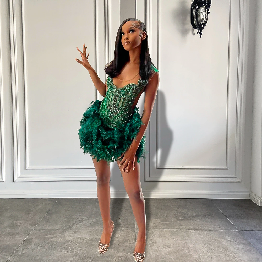 Real Luxury Black Girls Prom Occasion Birthday Prom Dress Emerald Green Feather Women Short Prom Dresses