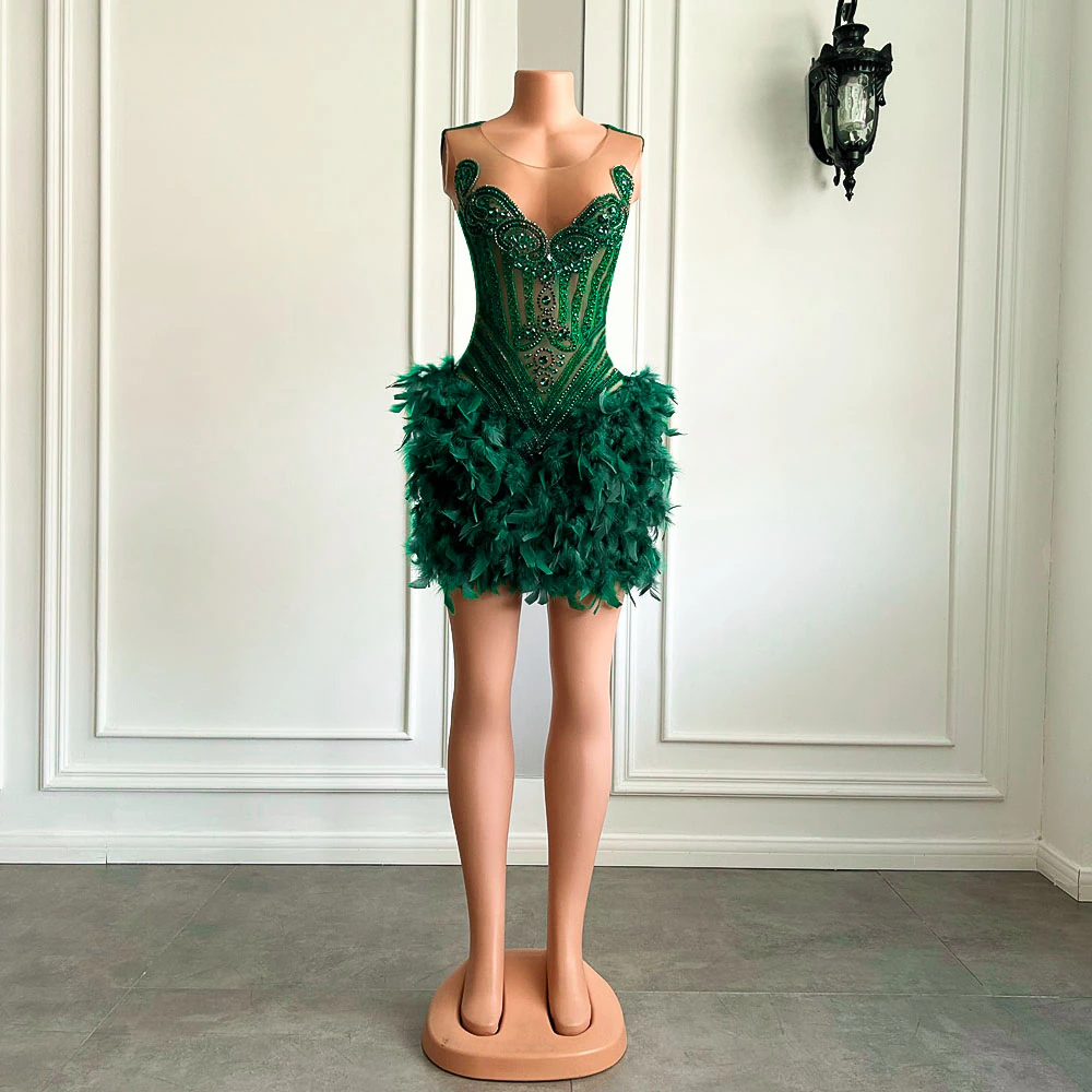 Real Luxury Black Girls Prom Occasion Birthday Prom Dress Emerald Green Feather Women Short Prom Dresses Main image